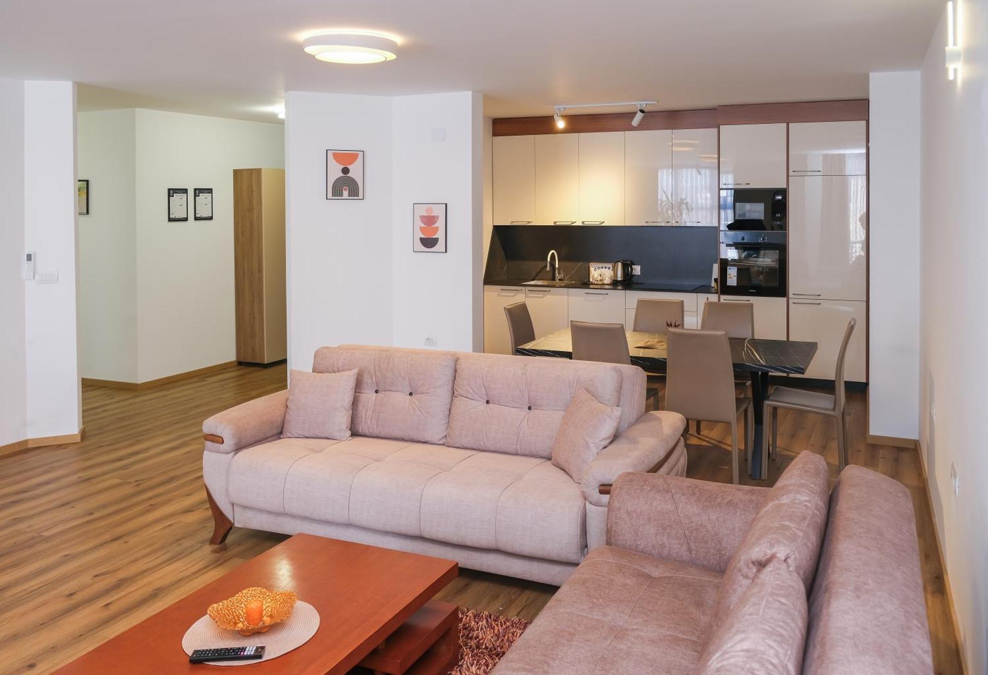 Nest Apartments Gjakova Eksteriør bilde